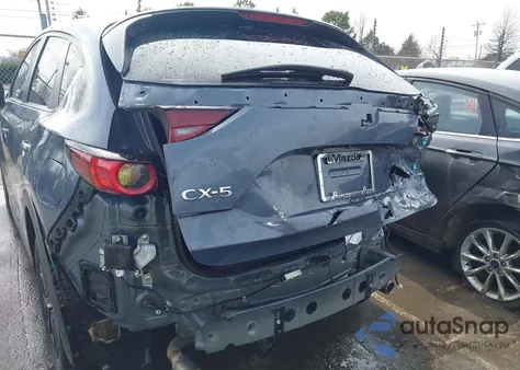 2021 Mazda Cx-5 Carbon Edition z USA, uszkodzony, nr VIN JM3KFACM5M0428011